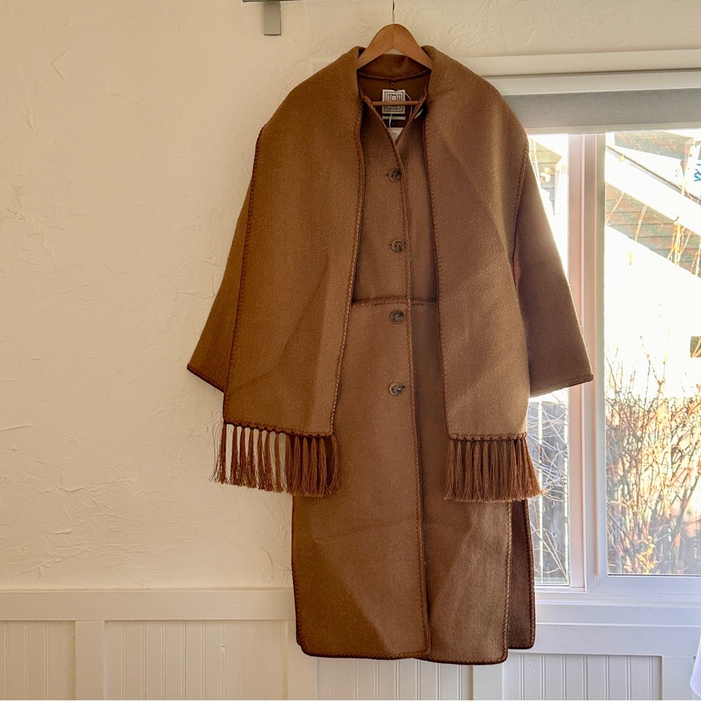 Toteme Embroidered Scarf Coat - Picture 3 of 16